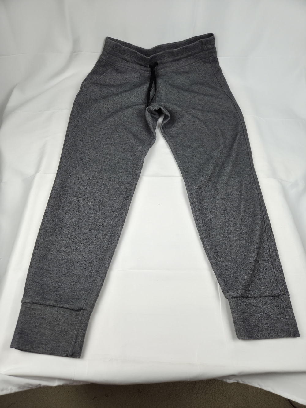 32° HEAT...Women's Charcoal Gray Slim Jogger Pants..Brand New no Tags.